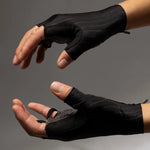 Carica l&#39;immagine nel visualizzatore di Gallery, Liteskin Cycling Gloves - Half Finger Shockproof &amp; Breathable
